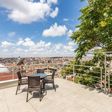 Pin Exclusive 1 Bd Taksim A5 Апартаменты *